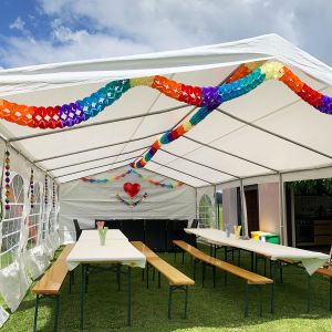 Nafukovací balonek tvar srdce červený Ø35cm `L` [100 ks]